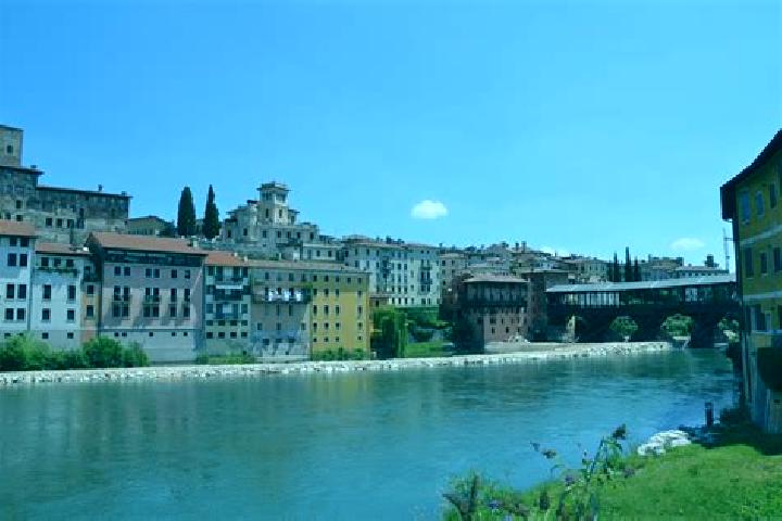 escort Villa di Molvena