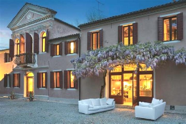 escort Villa Motta