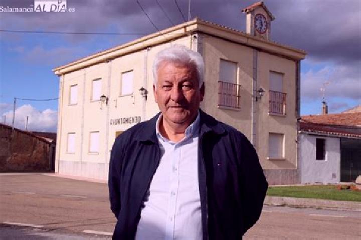 escort Villar de Peralonso