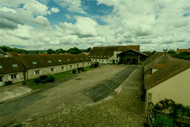 escort Villeneuve-sous-Dammartin