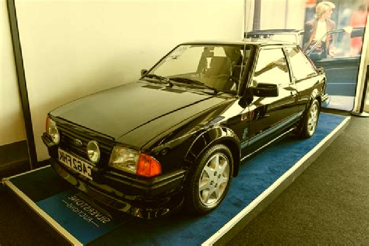 escort Vilovo