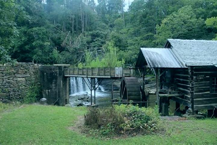 escort Walker Mill