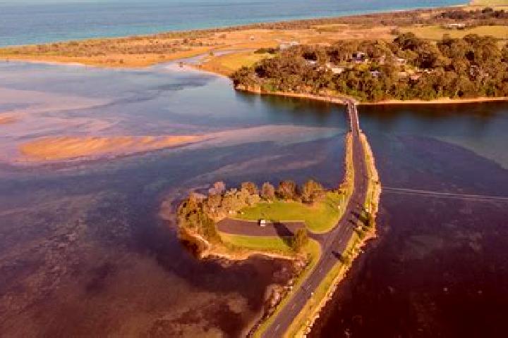 escort Wallaga Lake