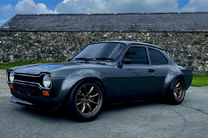 escort Warroad