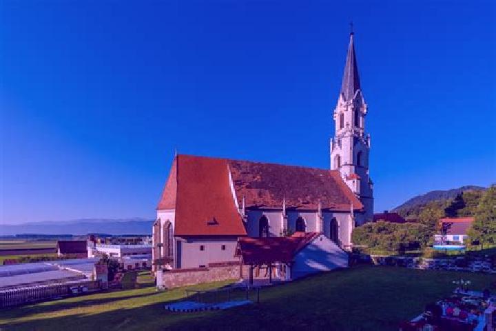 escort Weisskirchen in Steiermark