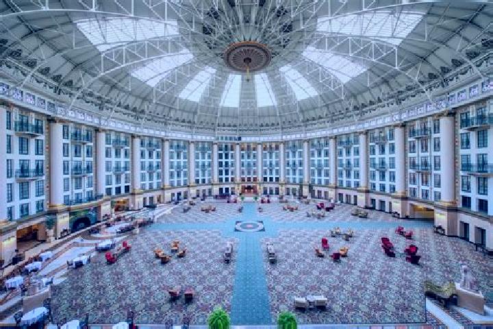 escort West Baden Springs