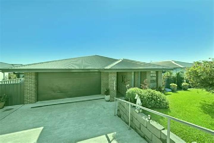 escort West Kempsey