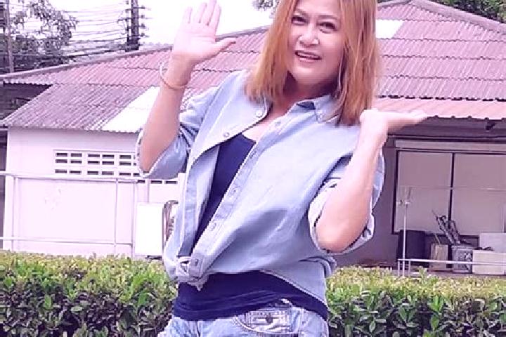 escort Wichian Buri