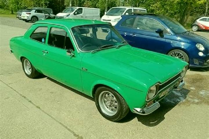escort Wisborough Green