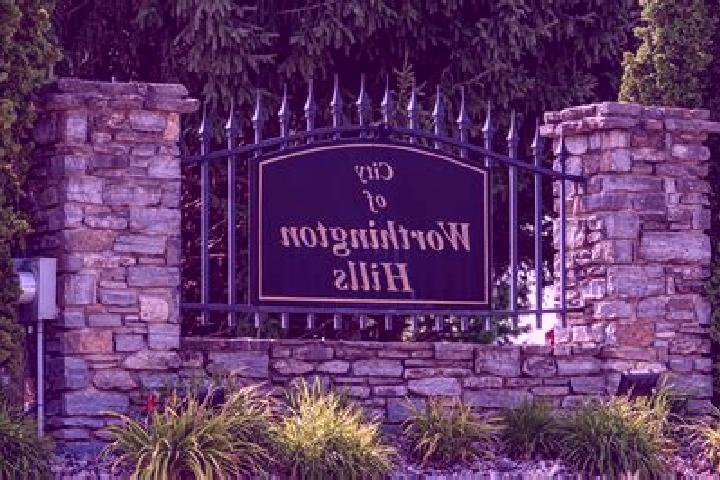 escort Worthington Hills