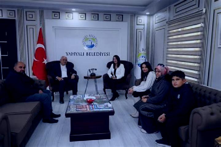 escort Yahyali