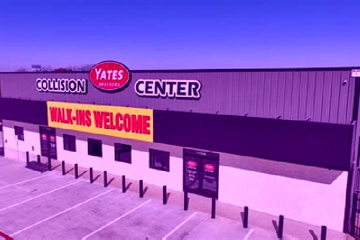escort Yates Center