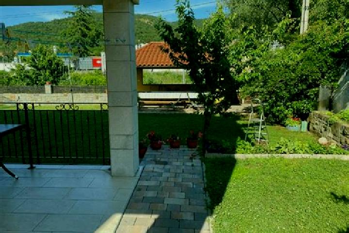 escort Zgornje Partinje