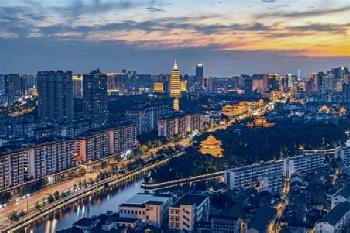 escort Zhoujiang