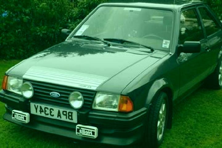 escort Zuhres