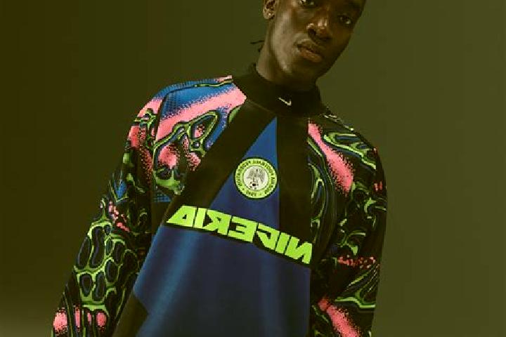 Escorts Abat, Nigeria — Local Companions