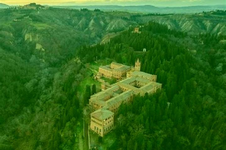 Escorts Abbazia, Italy — Local Companions