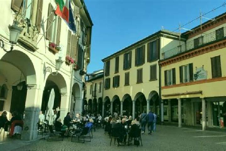 Escorts Abbiategrasso, Italy — Local Companions