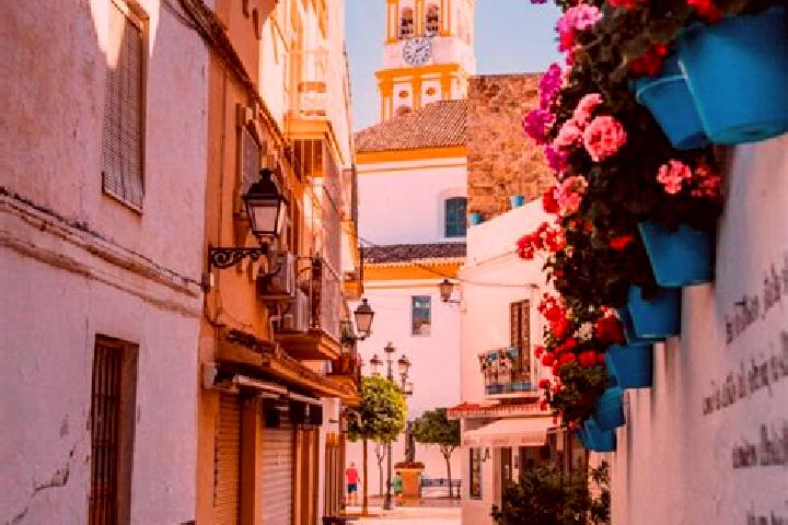 Escorts Abrucena, Spain — Local Companions