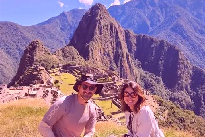 Escorts Acolla, Peru — Local Companions