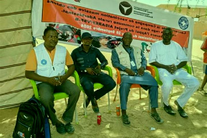 Escorts Aderbissinat, Niger — Local Companions