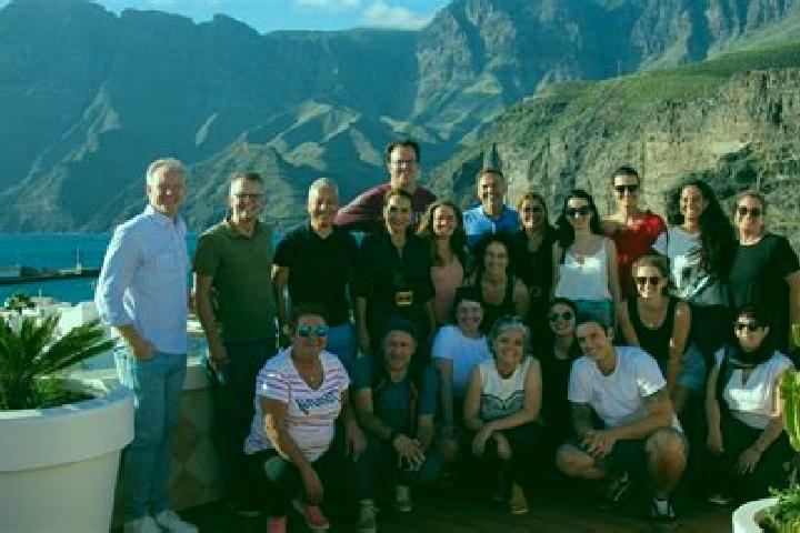 Escorts Agaete, Spain — Local Companions