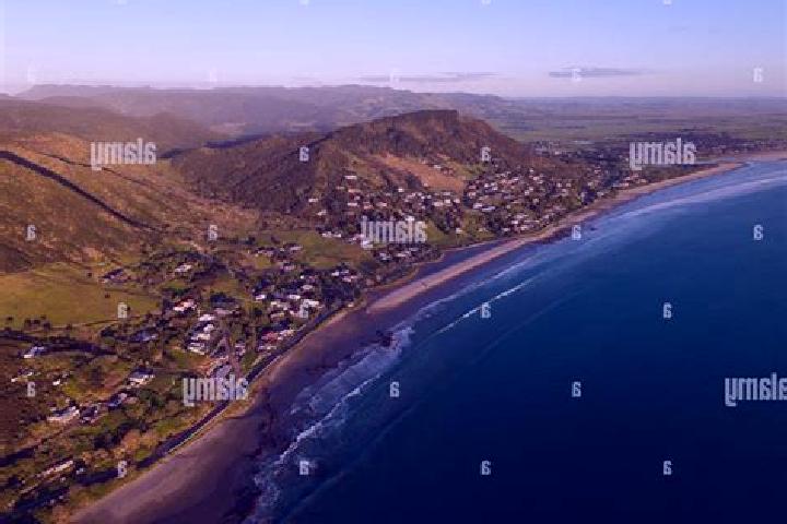 Escorts Ahipara, New Zealand — Local Companions