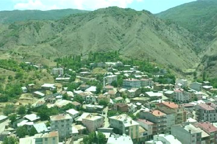 Escorts Akincilar, Turkey — Local Companions