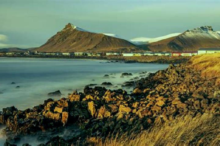 Escorts Akranes, Iceland — Local Companions