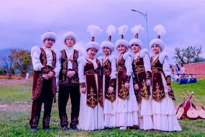 Escorts Aksu-Ayuly, Kazakhstan — Local Companions