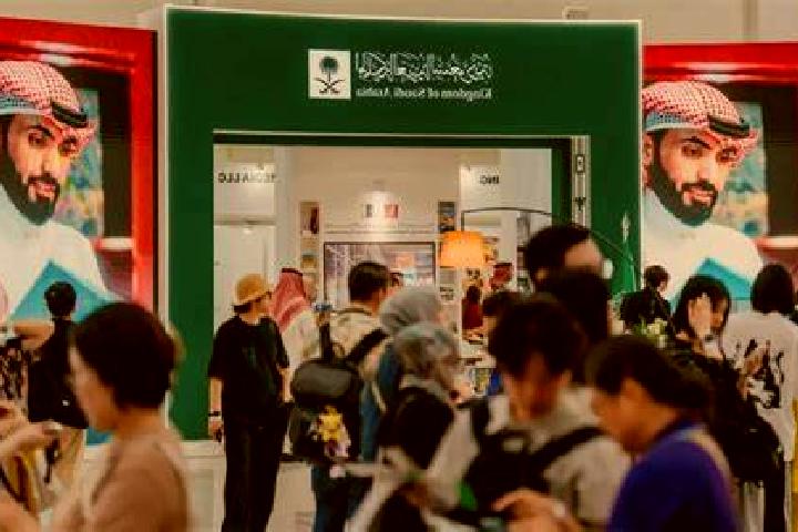 Escorts Al Majaridah, Saudi Arabia — Local Companions
