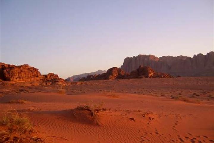 Escorts Al Qasr, Jordan — Local Companions