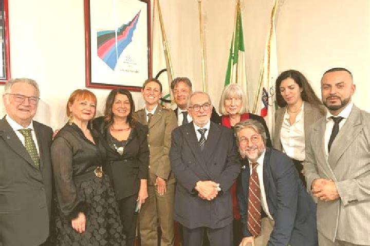 Escorts Alcanterini, Italy — Local Companions