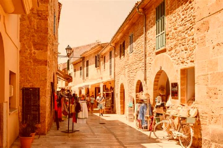 Escorts Alcoroches, Spain — Local Companions