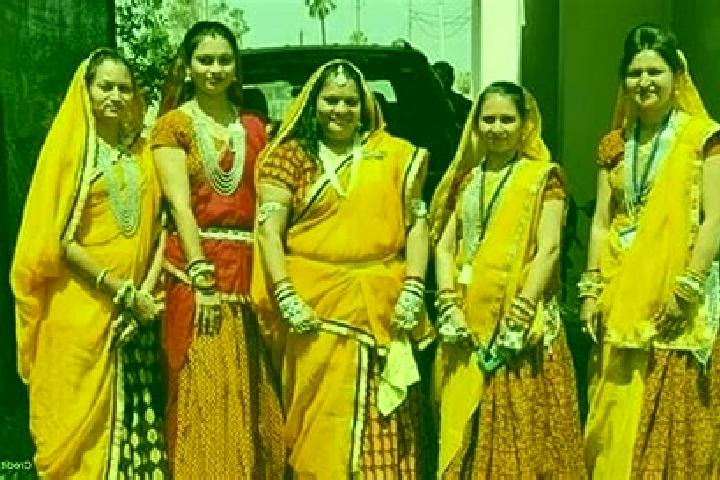 Escorts Alirajpur, India — Local Companions
