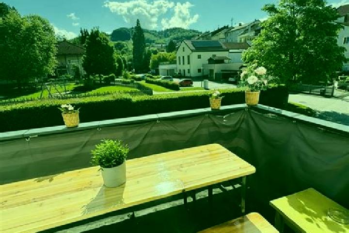 Escorts Altenhof am Hausruck, Austria — Local Companions