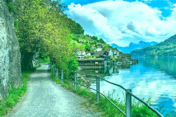 Escorts Altstatten, Switzerland — Local Companions