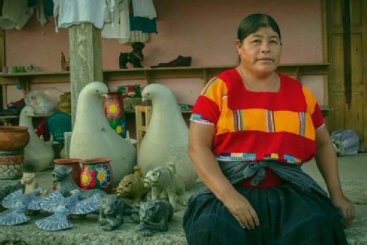 Escorts Amatenango de la Frontera, Mexico — Local Companions
