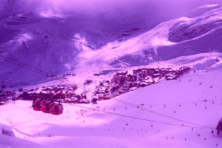 Escorts Ambrieres-les-Vallees, France — Local Companions