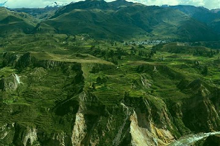 Escorts Andahua, Peru — Local Companions
