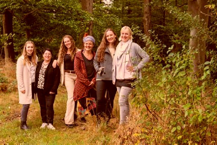 Escorts Arenshausen, Germany — Local Companions