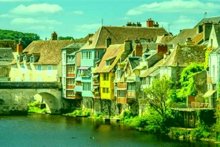 Escorts Argenton-sur-Creuse, France — Local Companions