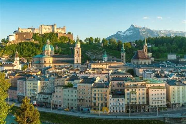 Escorts Arzl, Austria — Local Companions