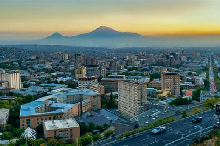 Escorts Ashnak, Armenia — Local Companions