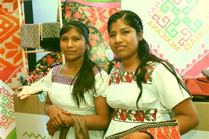 Escorts Atalpa, Mexico — Local Companions