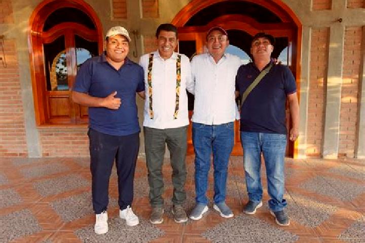 Escorts Atempa, Mexico — Local Companions