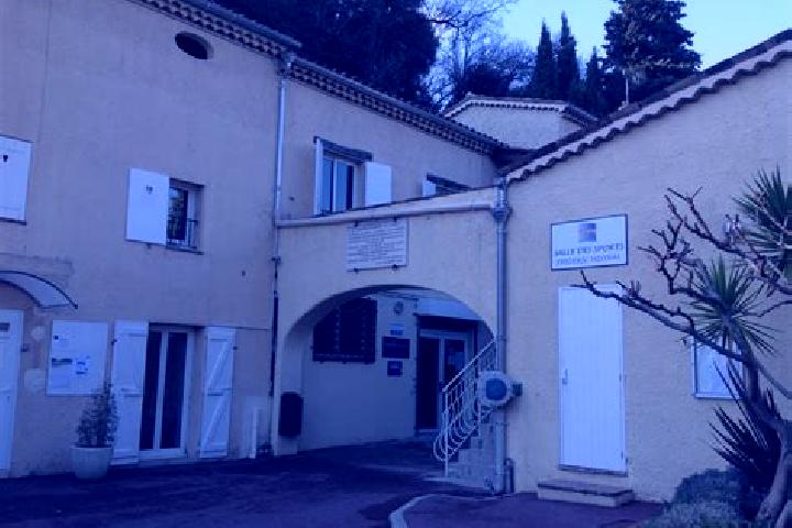 Escorts Auribeau-sur-Siagne, France — Local Companions