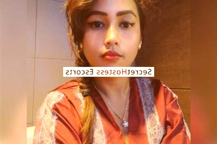 Escorts Babakankaret, Indonesia — Local Companions