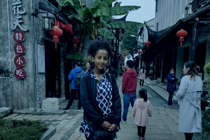 Escorts Bacheng, China — Local Companions