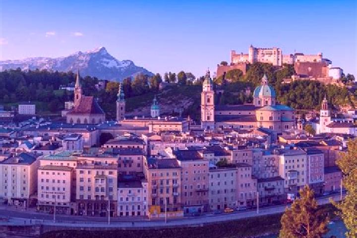 Escorts Badersdorf, Austria — Local Companions